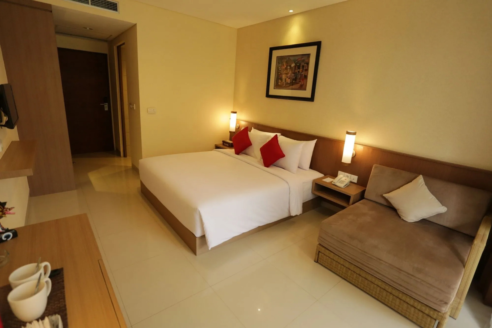 Grand La Walon Hotel