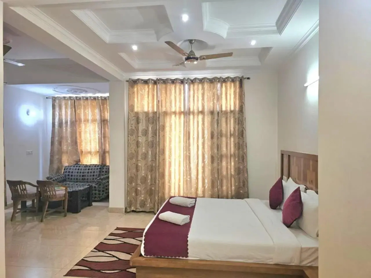 OYO 27648 Kasauli Greens