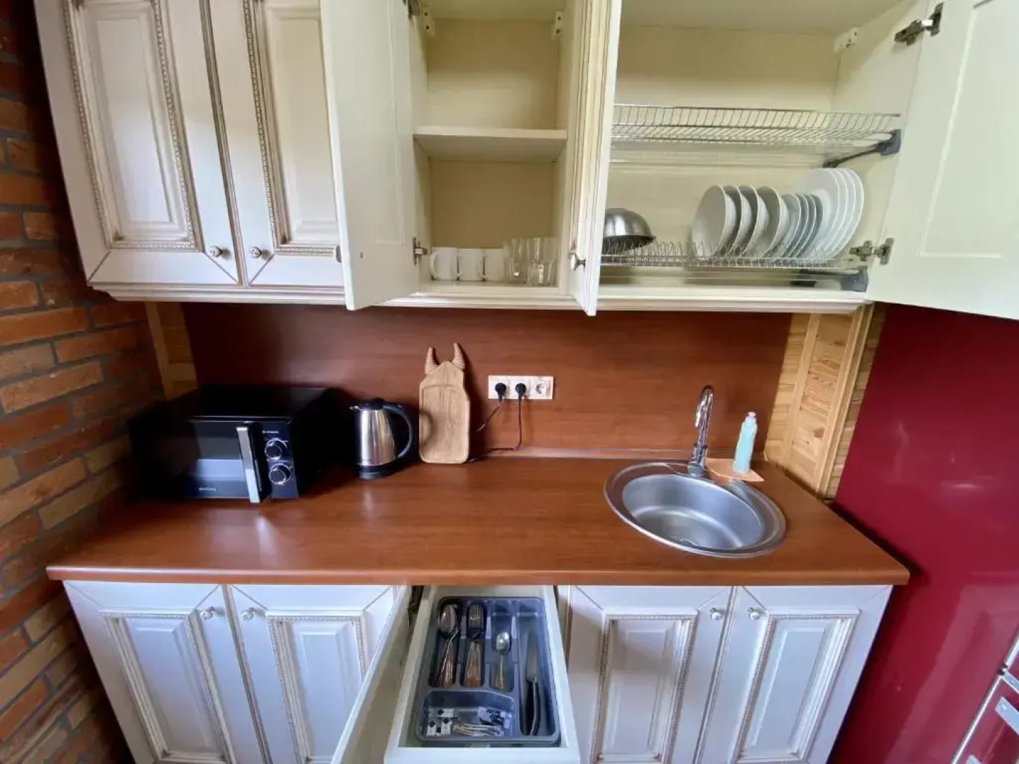 Готель Довбуш