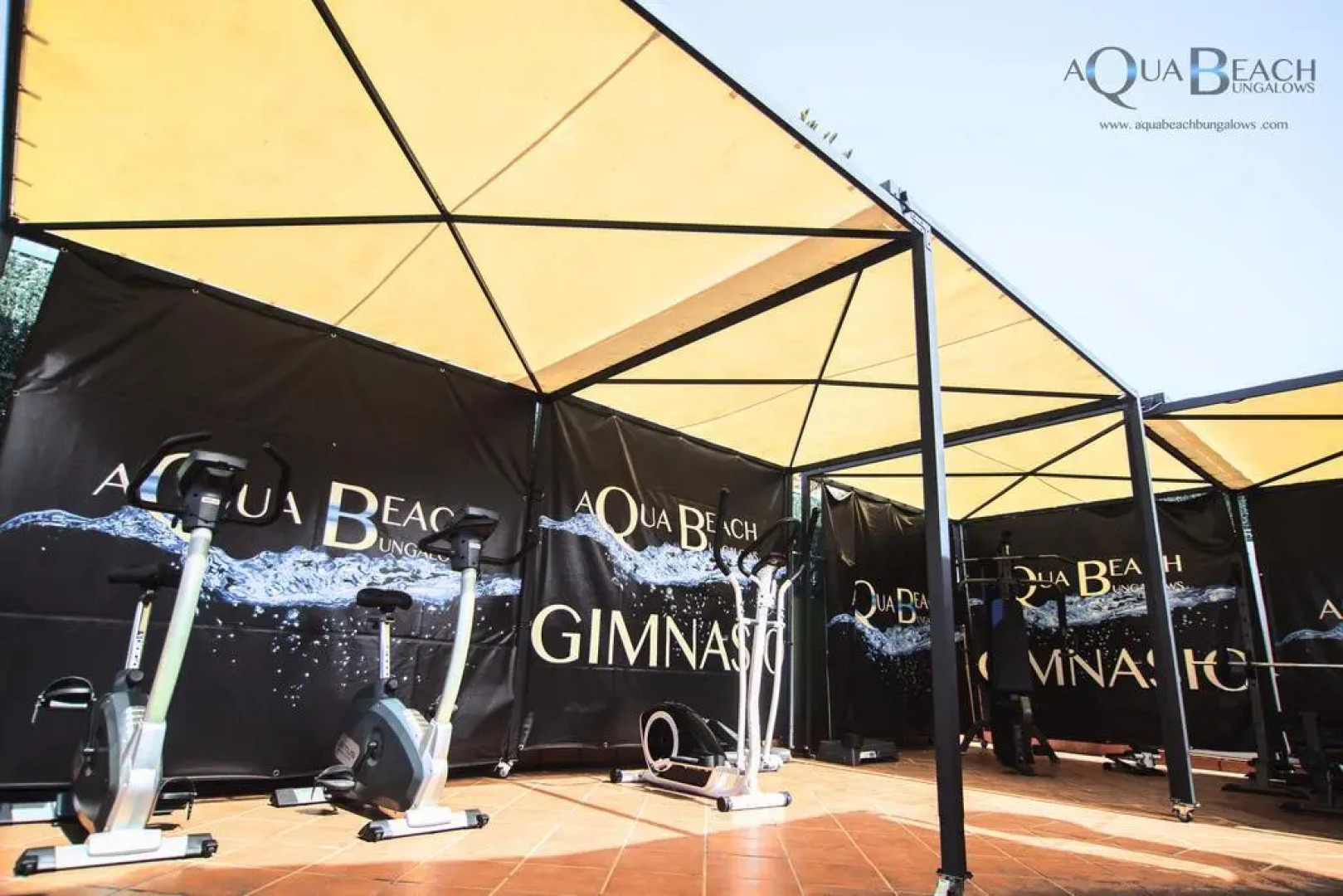 Bungalows Aqua Beach