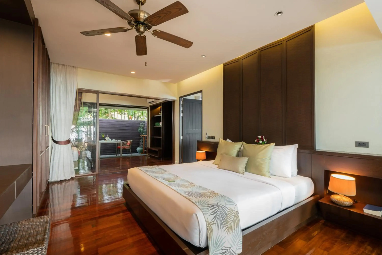 Khaolak Wanaburee Resort