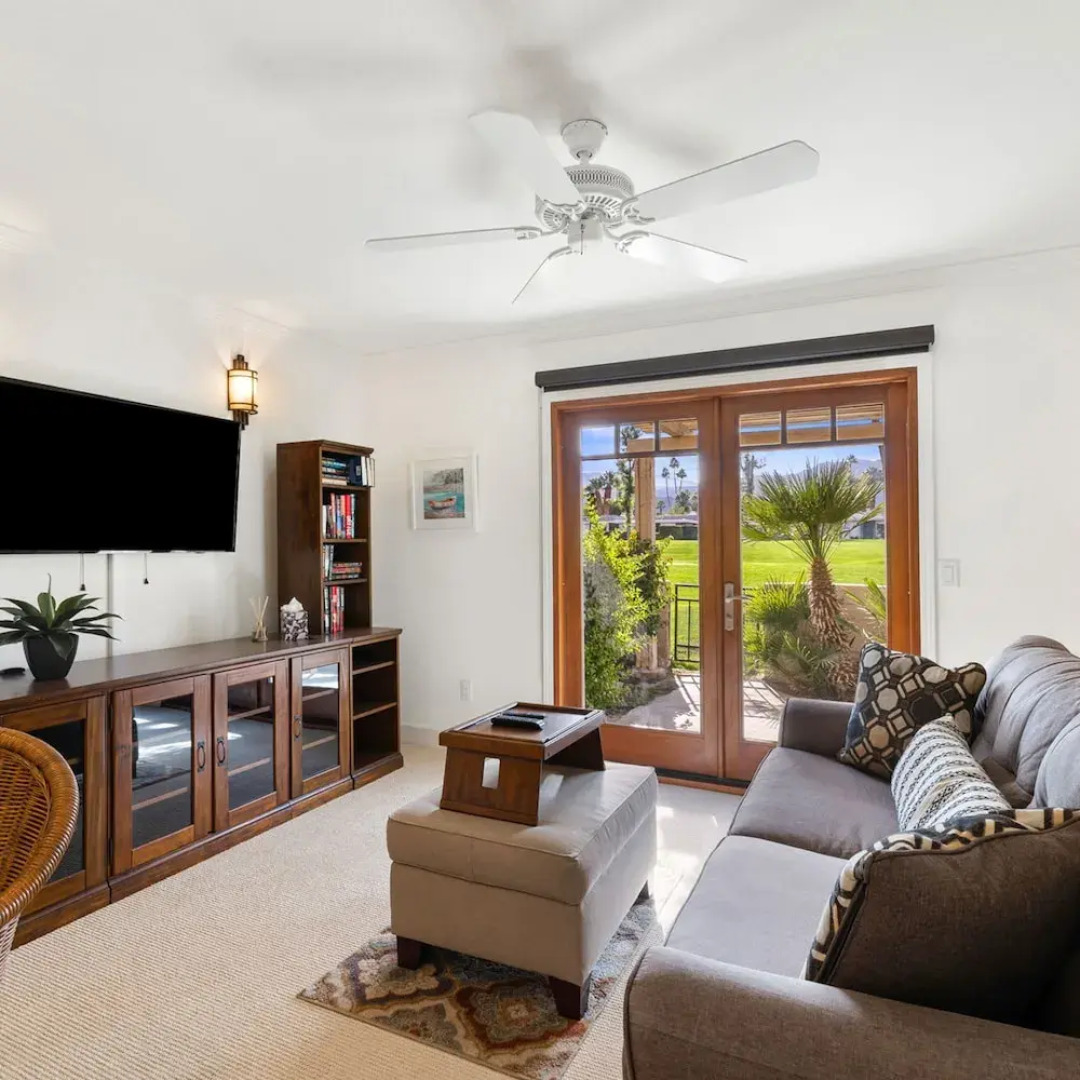 The Wells at Indian Wells - Free Golf Usage