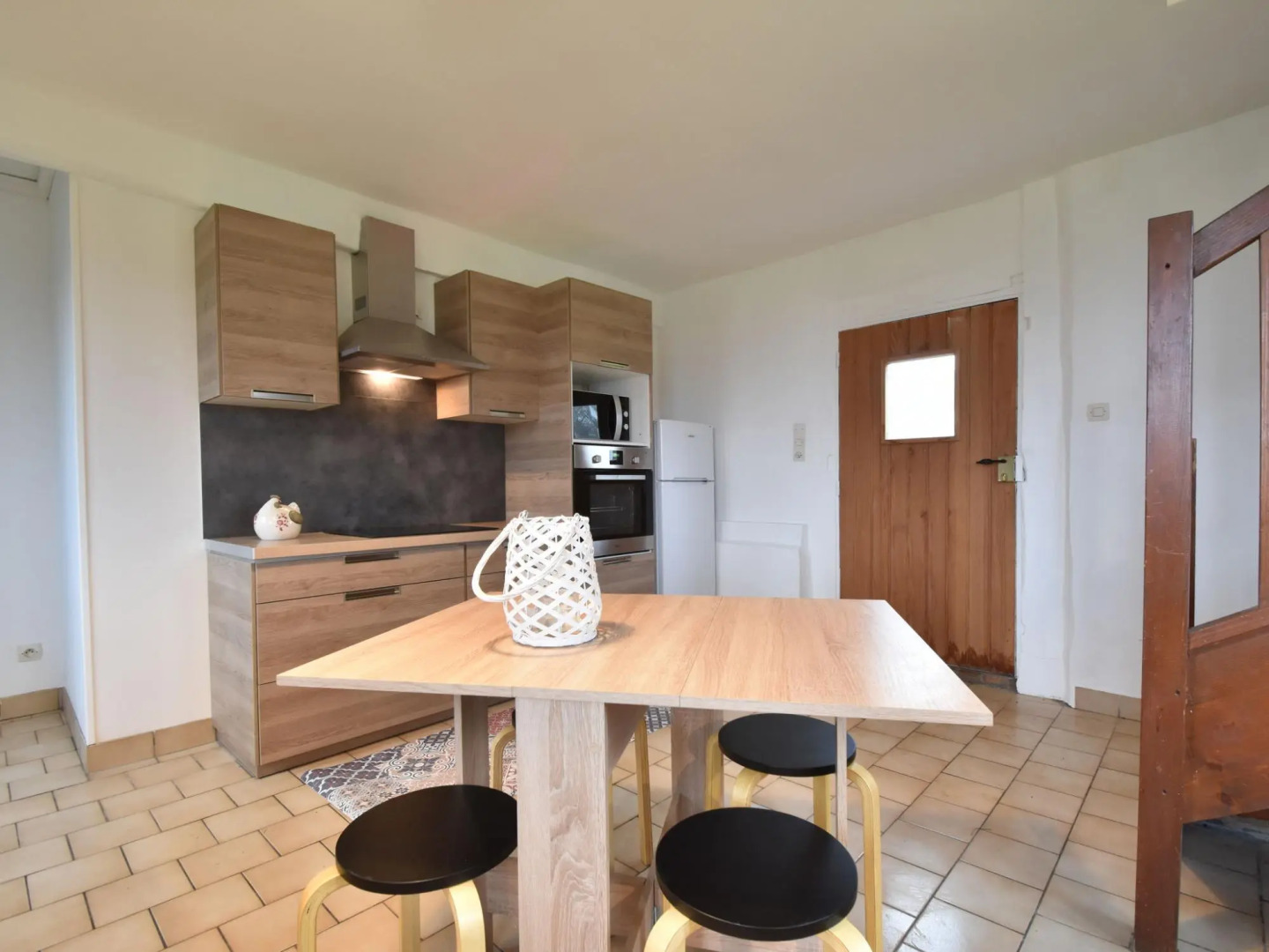 Pleasant Cottage in Asnieres With Terrace