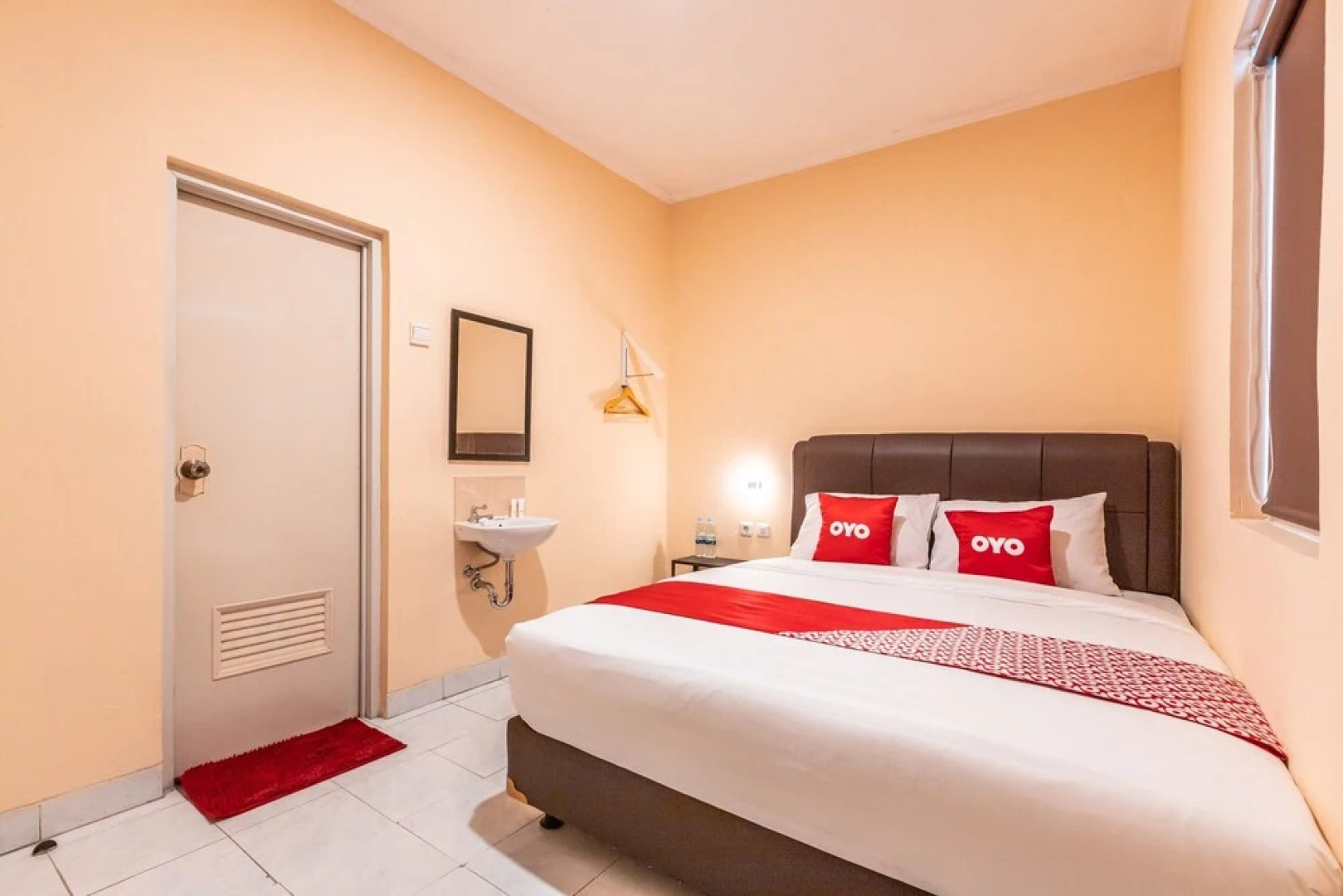 Pavilio Residence by OYO Rooms