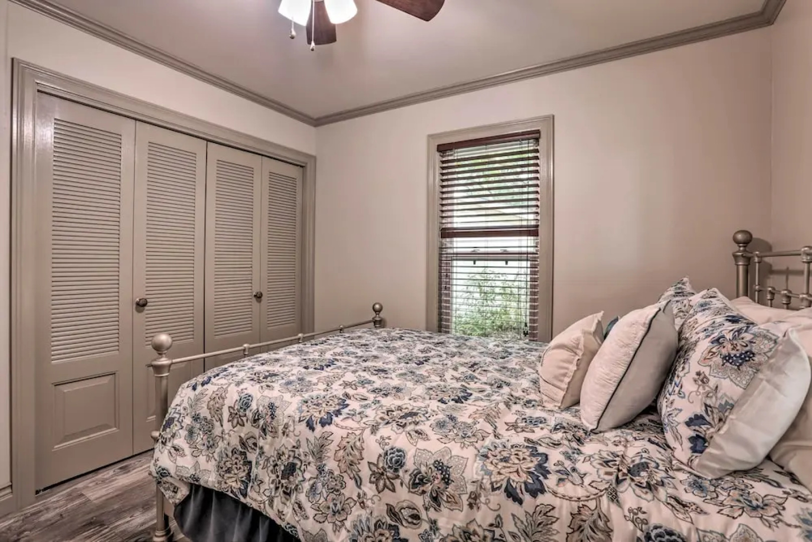 Lake Charles Home: 1 Mi to Public Boat Launch