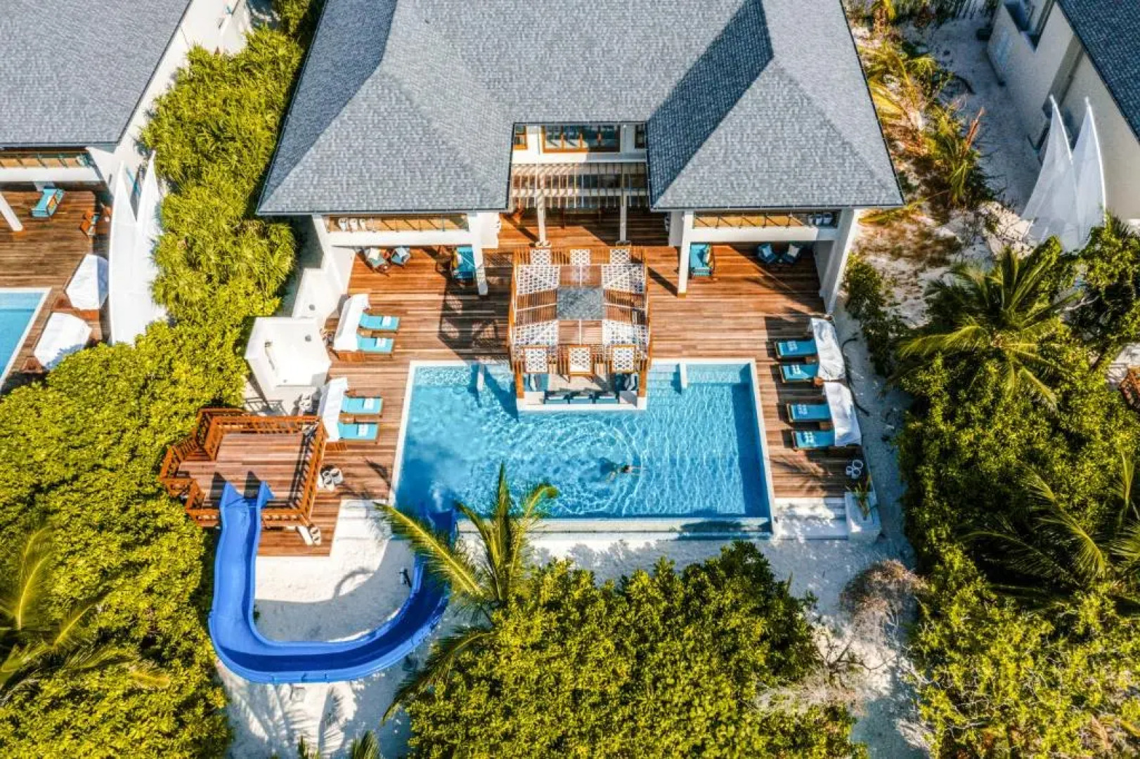 The Signature Collection by Hideaway