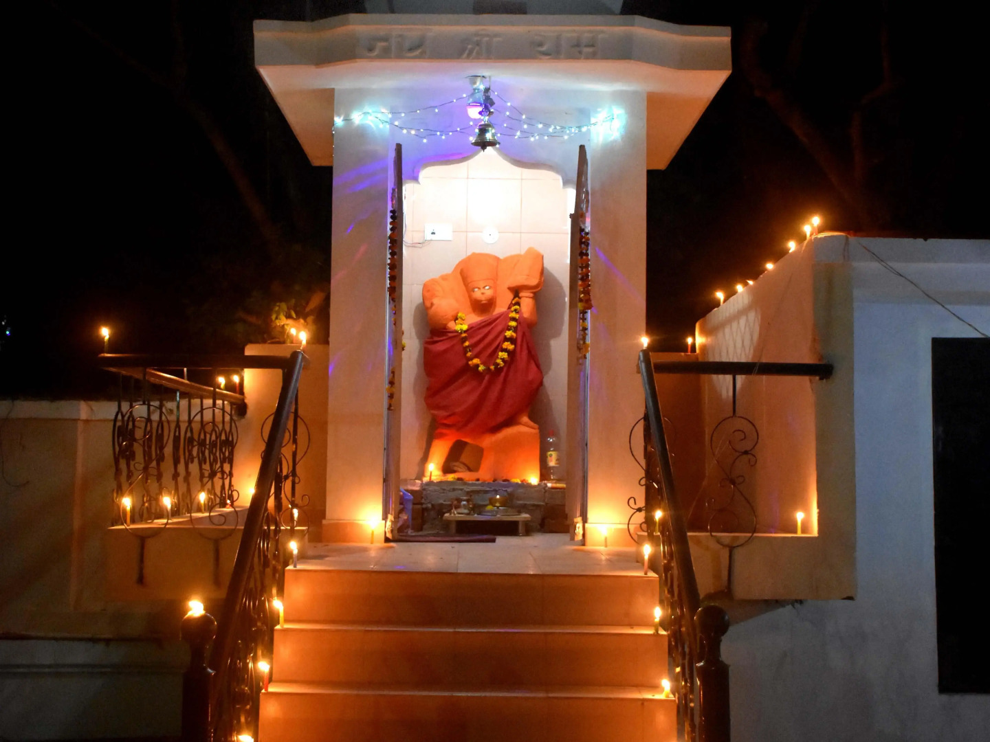 Maa Trinayani Palace