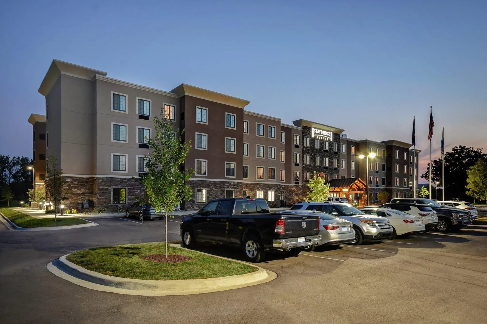 Staybridge Suites Holland by IHG