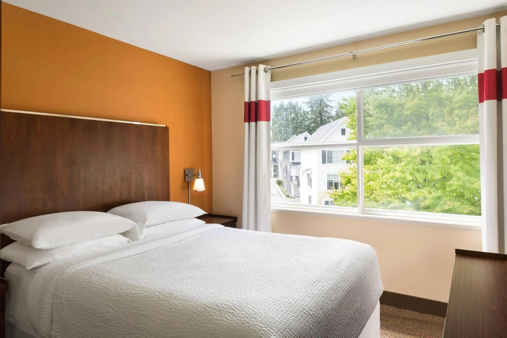 Four Points by Sheraton Surrey