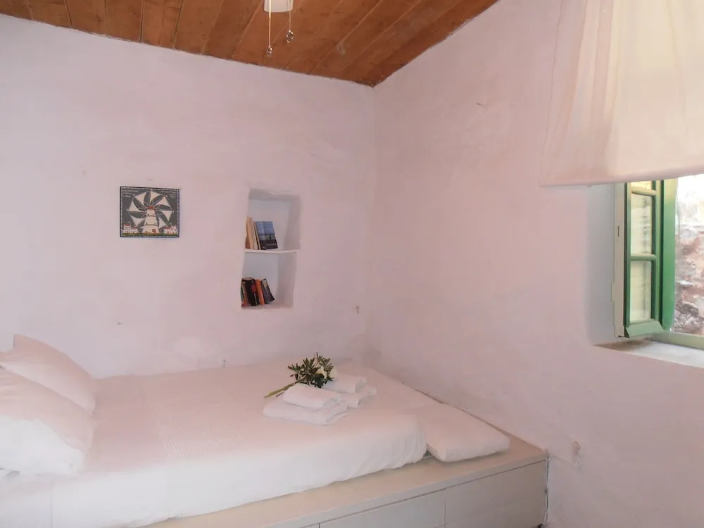 Hidesign Athens Traditional Stone house in Kea