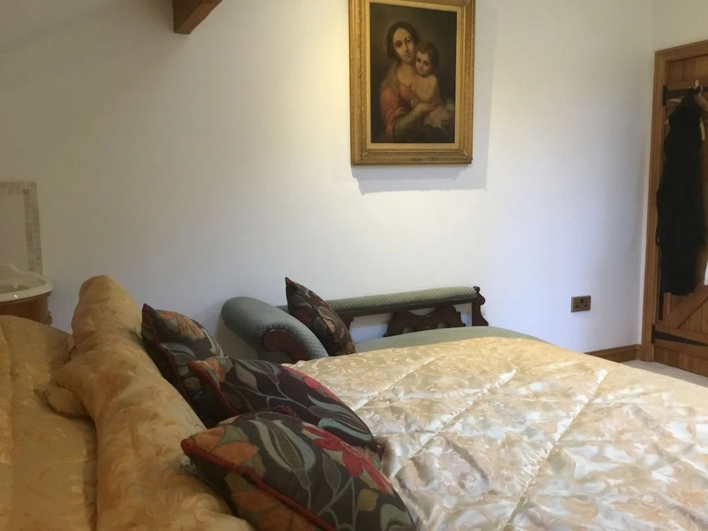 Otley Chevin B&B With Dining