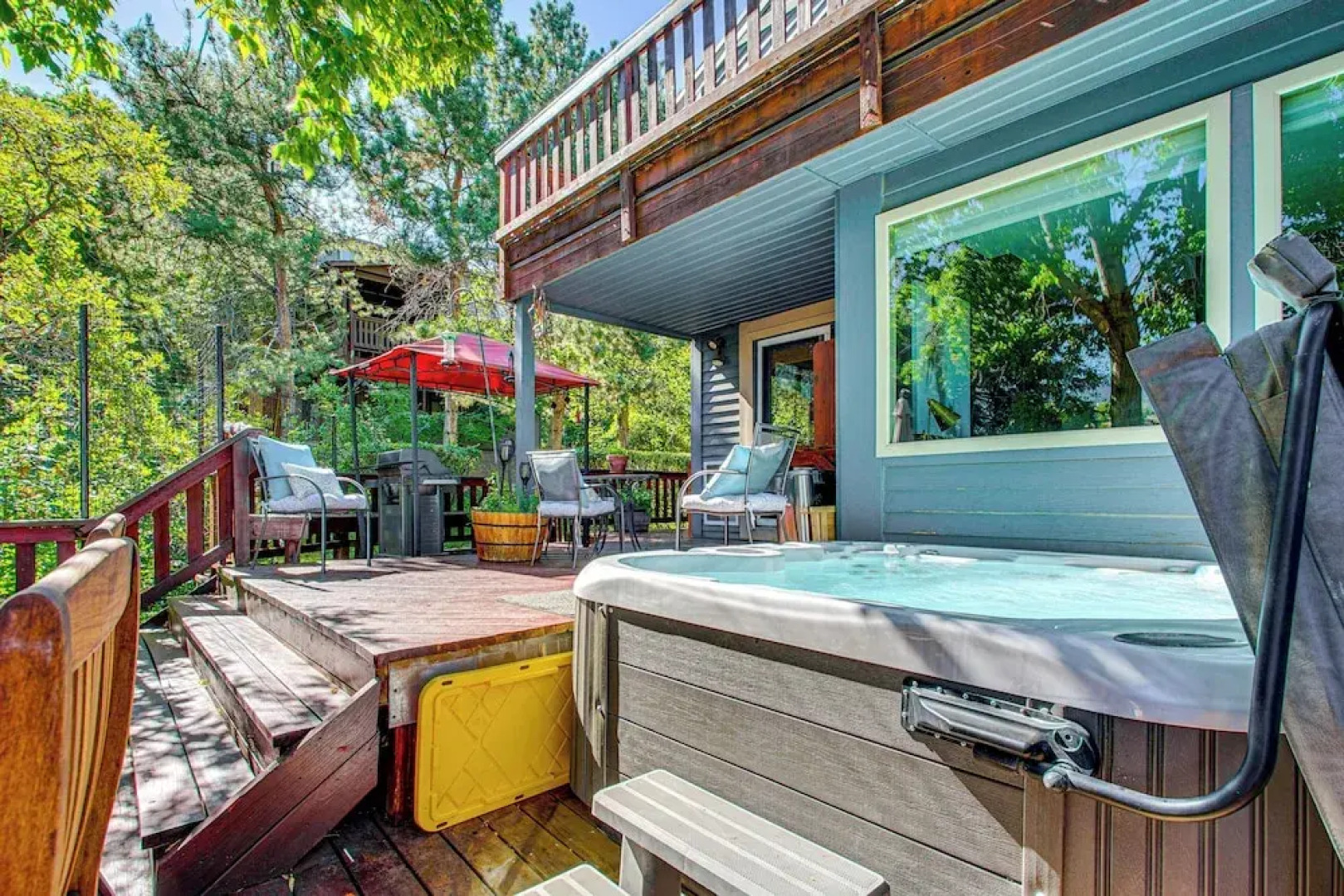 Hot Tub & Mtn Views: Charming Utah Canyon Retreat