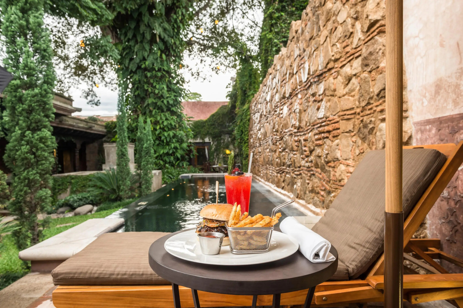 El Convento Boutique Hotel