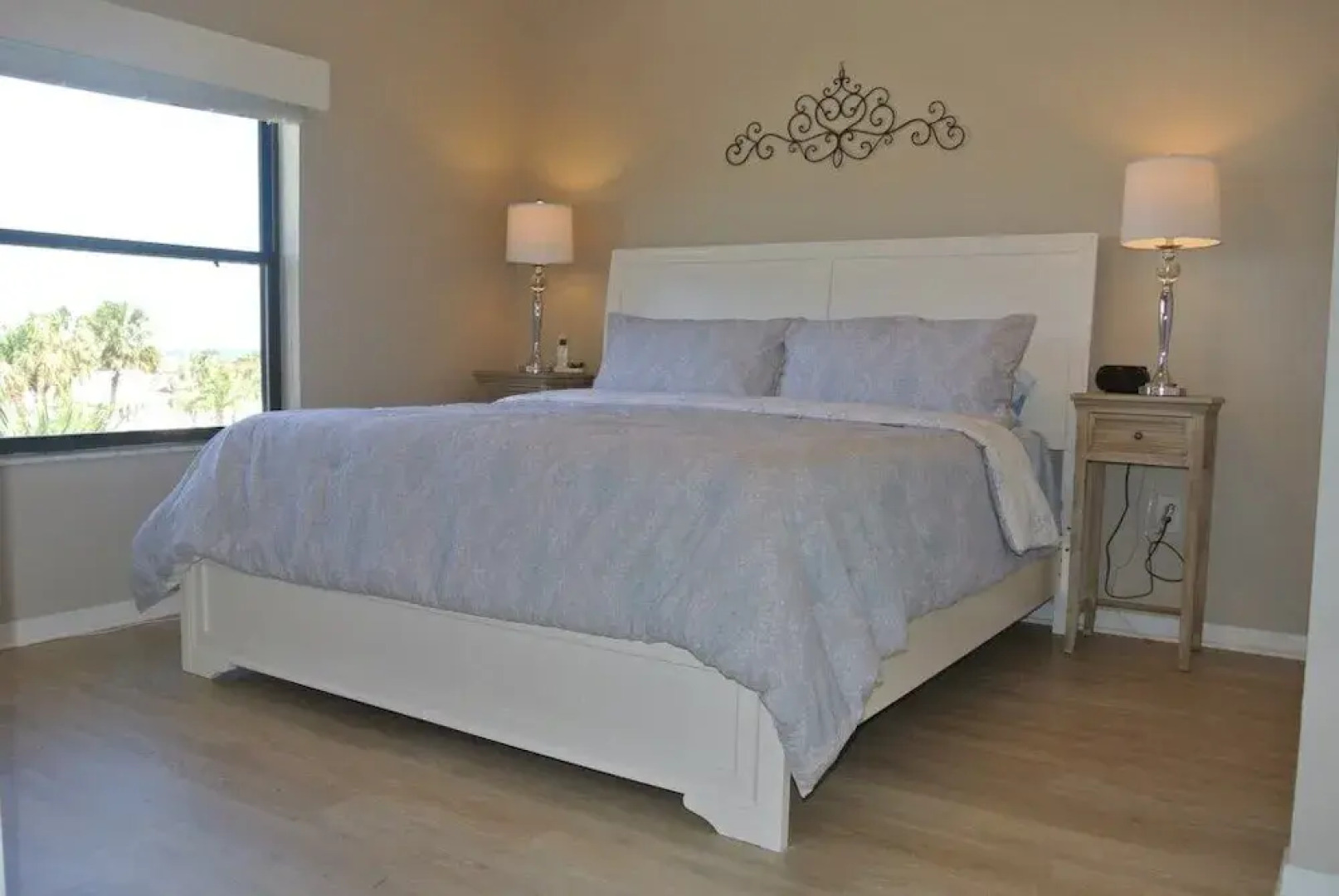 I33 - Ocean Village Club