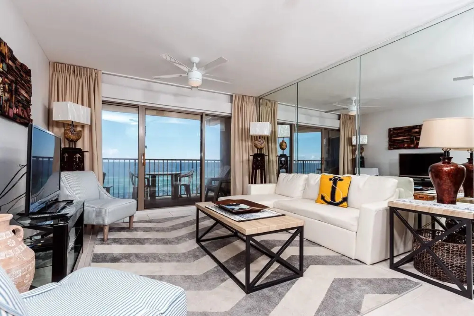 Emerald Twrs West 5006 by Brooks and Shorey Resorts