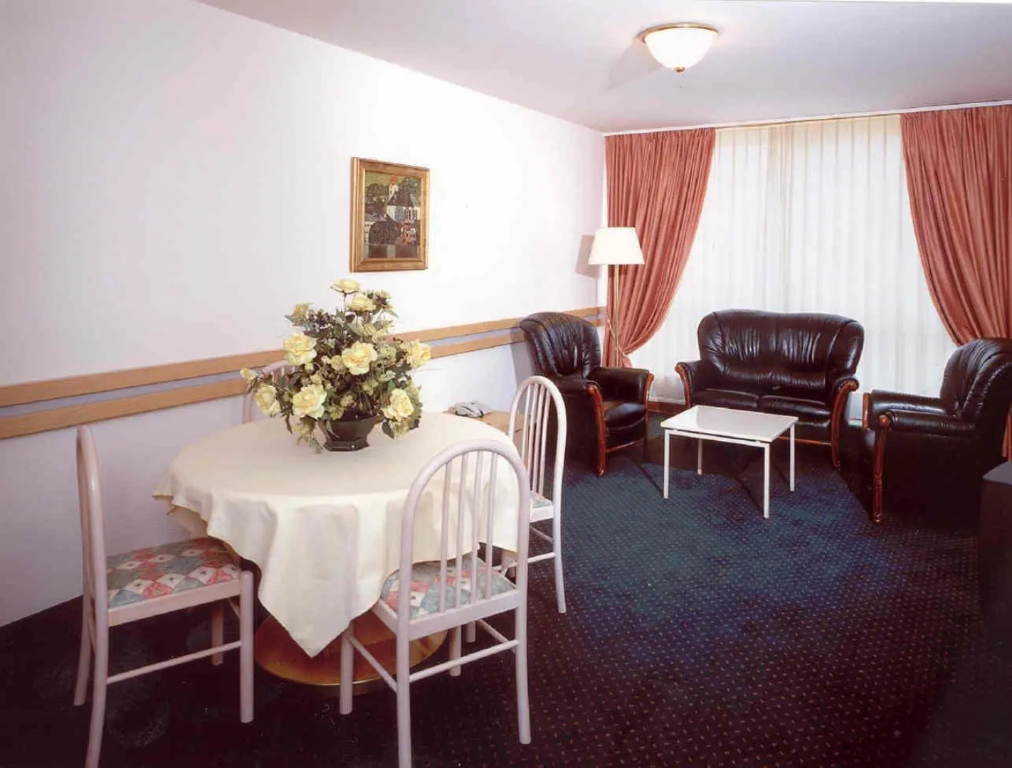 Отель Drake Longchamp Swiss Quality