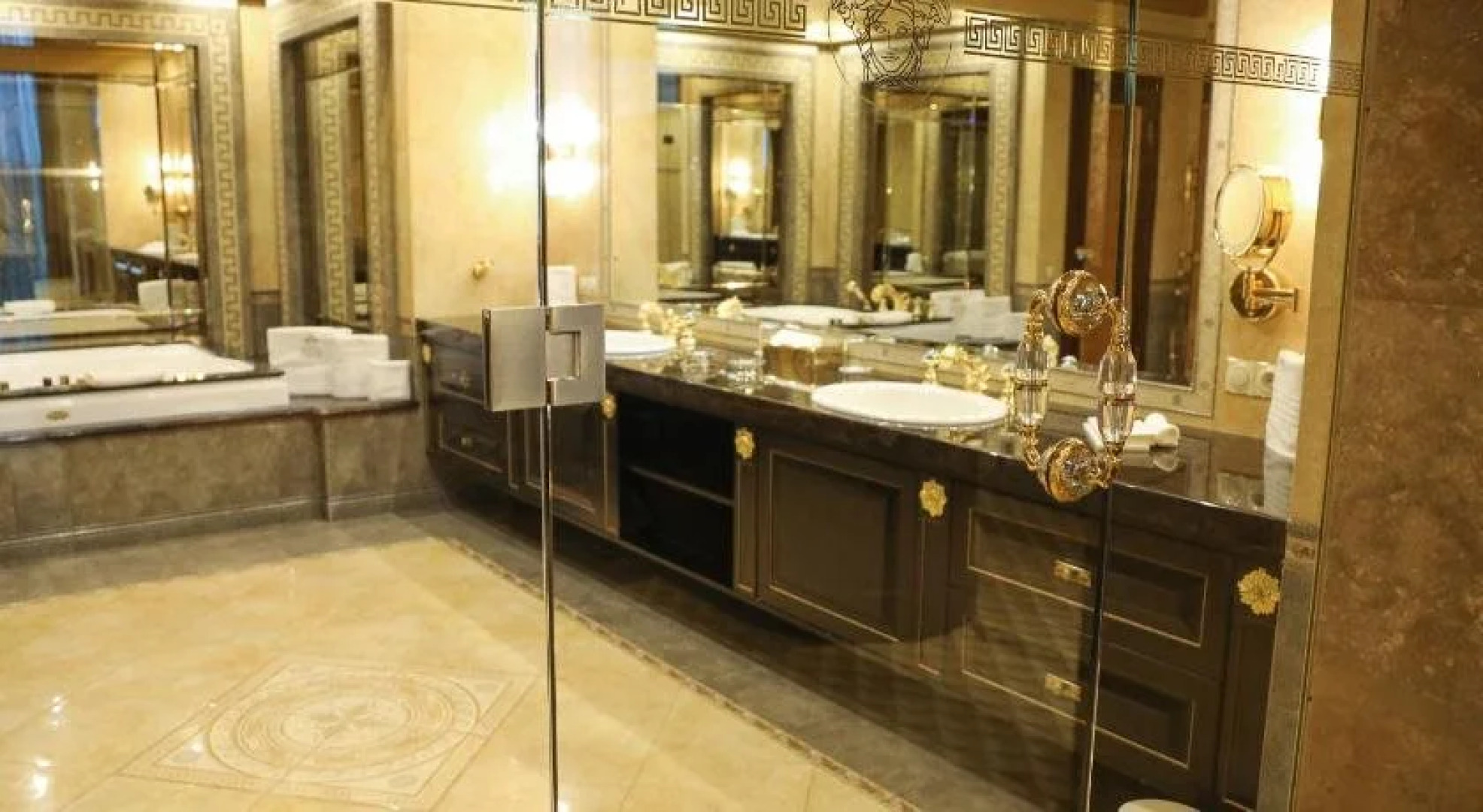 Royal Spa & Hotel Resort