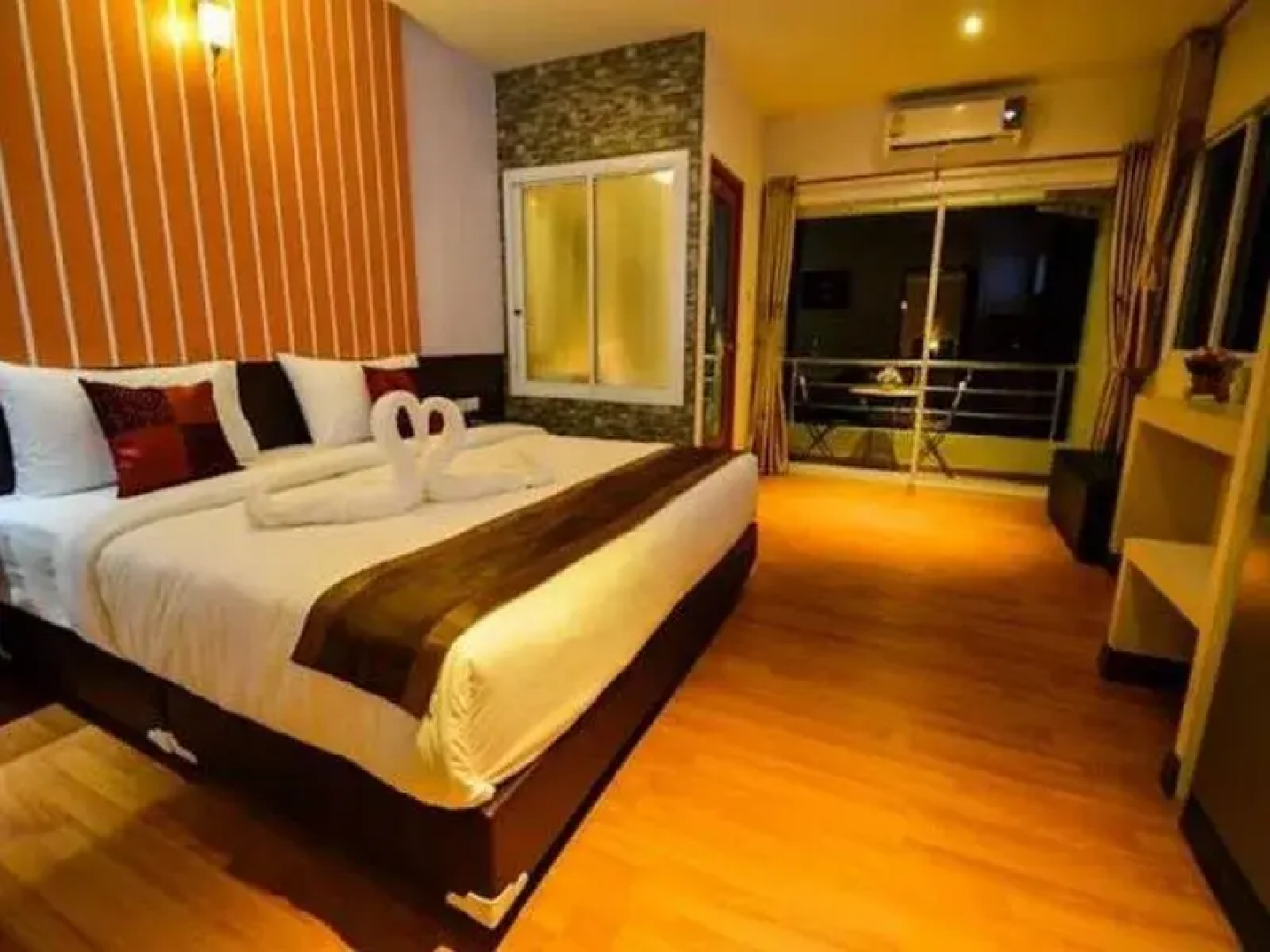 Khongpumork Hometel