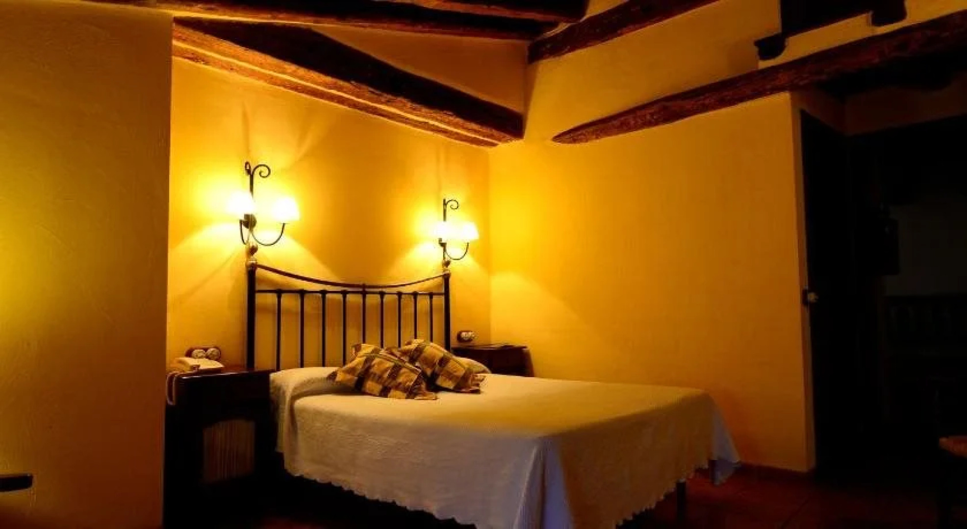 Caserón De La Fuente