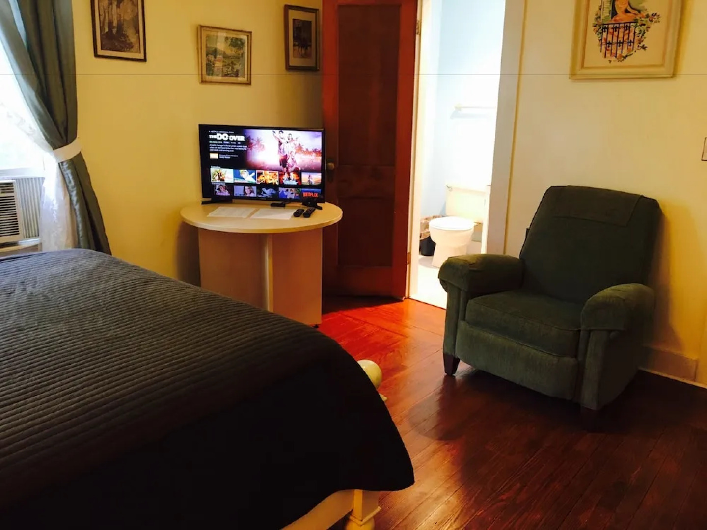 Kenoza Lake View Manor