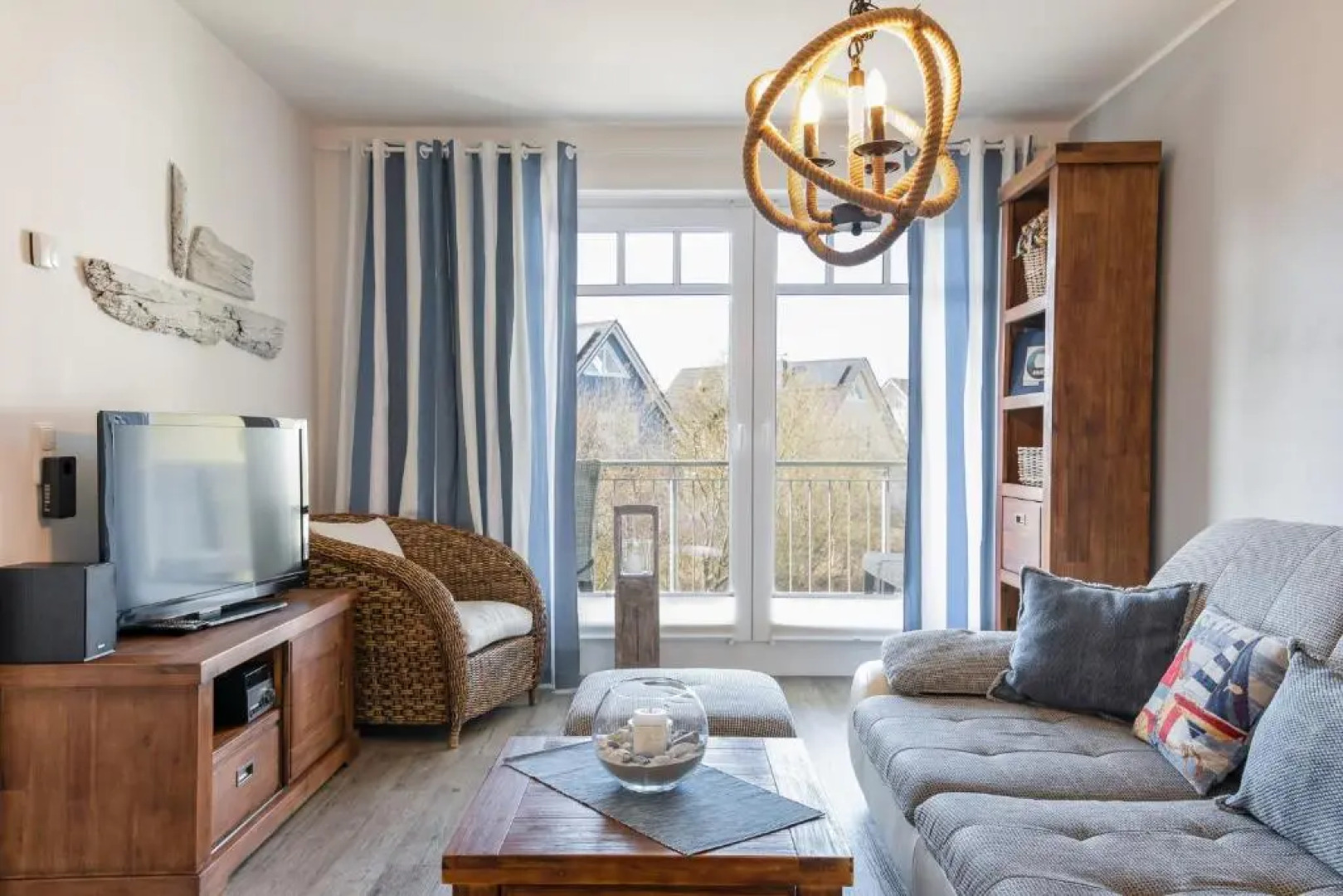 Villa Strandnah - Ferienwohnungen