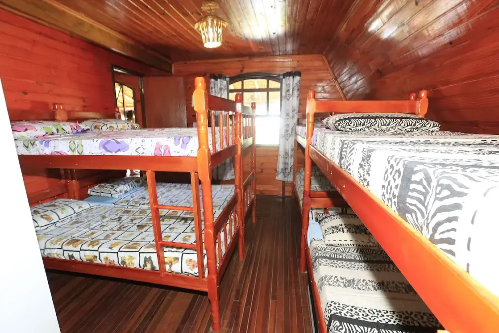 Chalé da Praia Pousada & Hostel