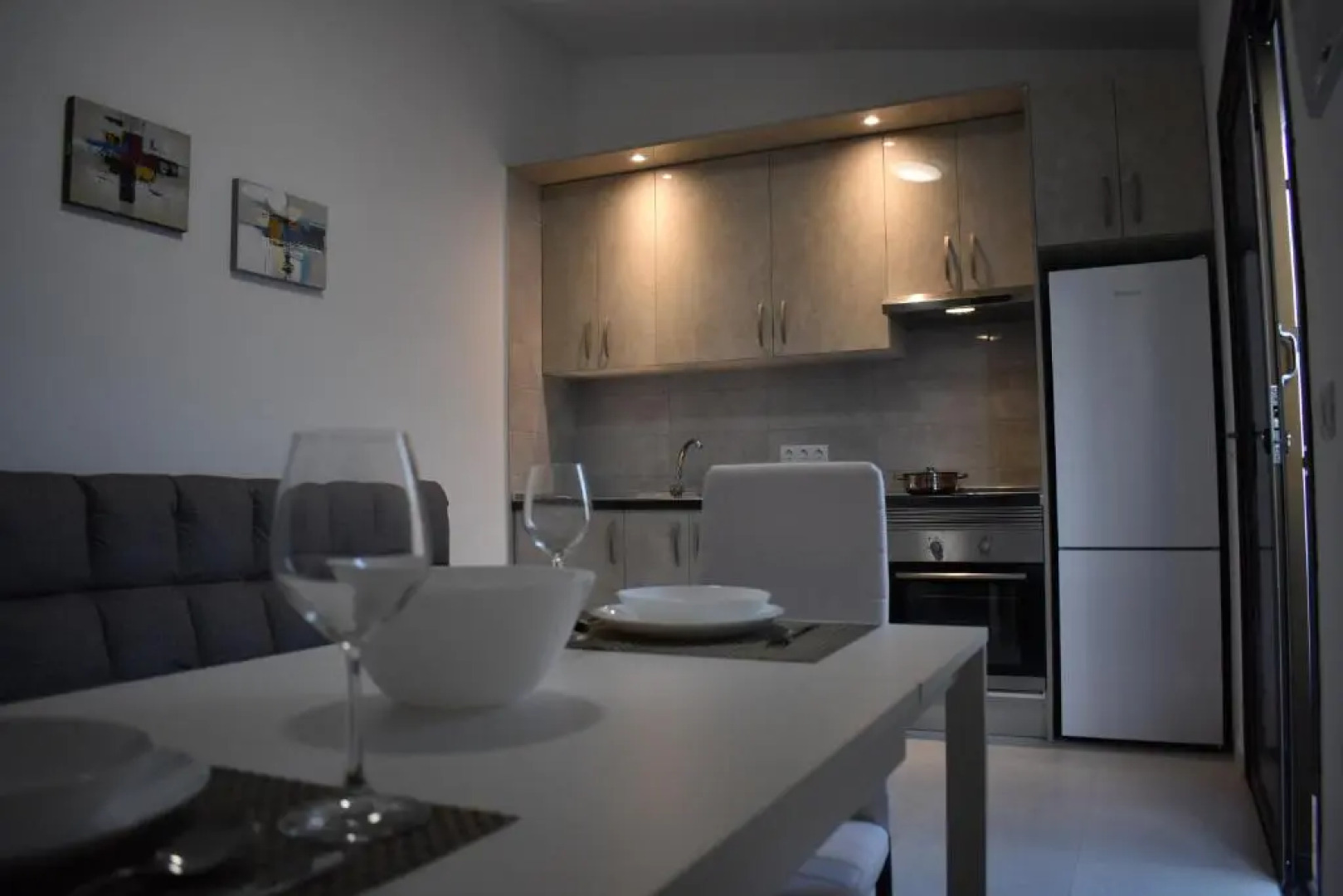 Costa Del Silencio - 28/5 Up