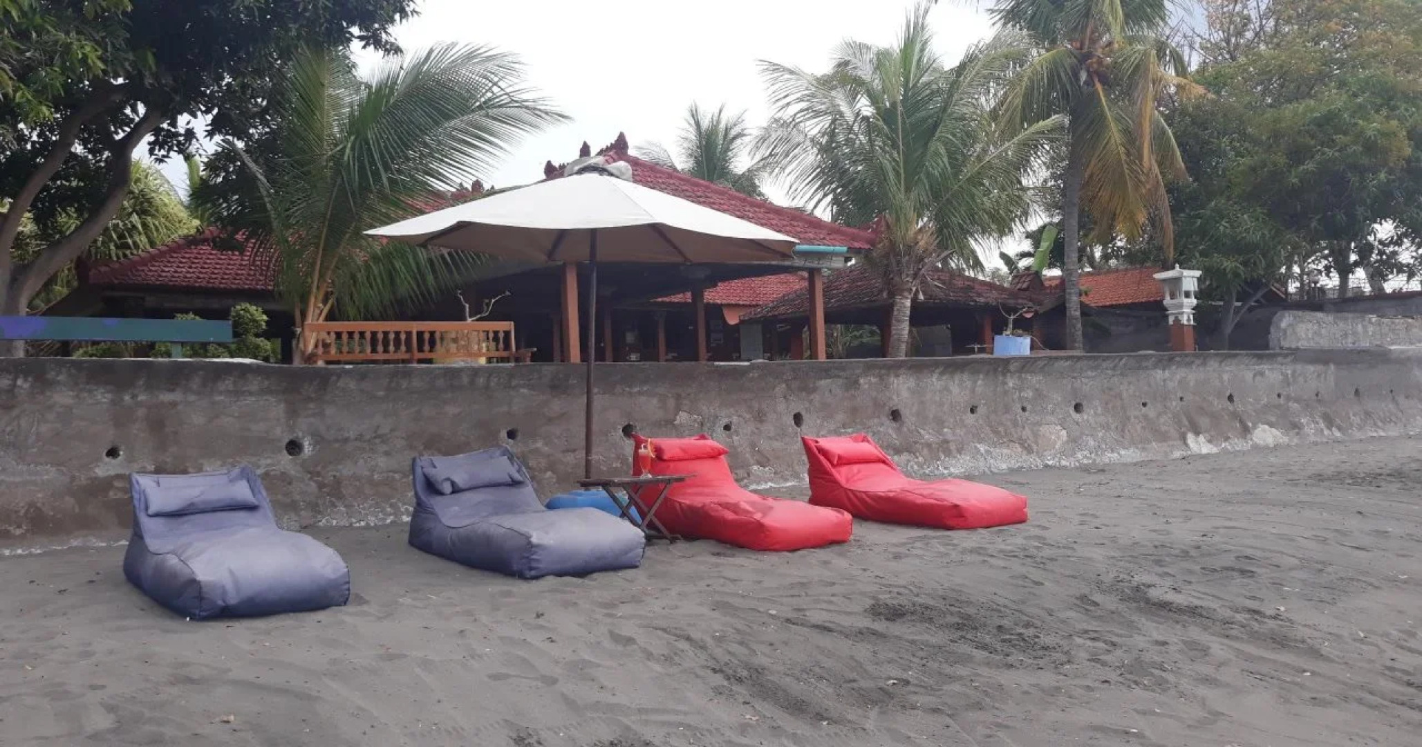 Bagus Beach Resort Lovina