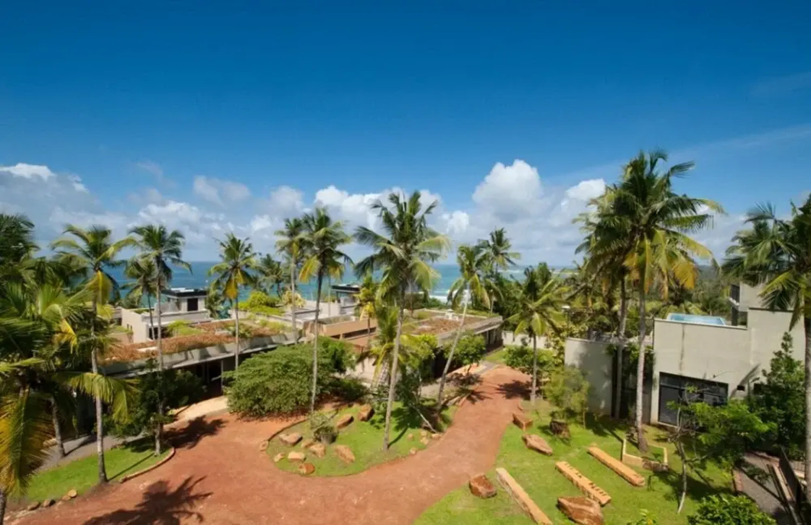 Modern Beach Villa With Roof Terrace