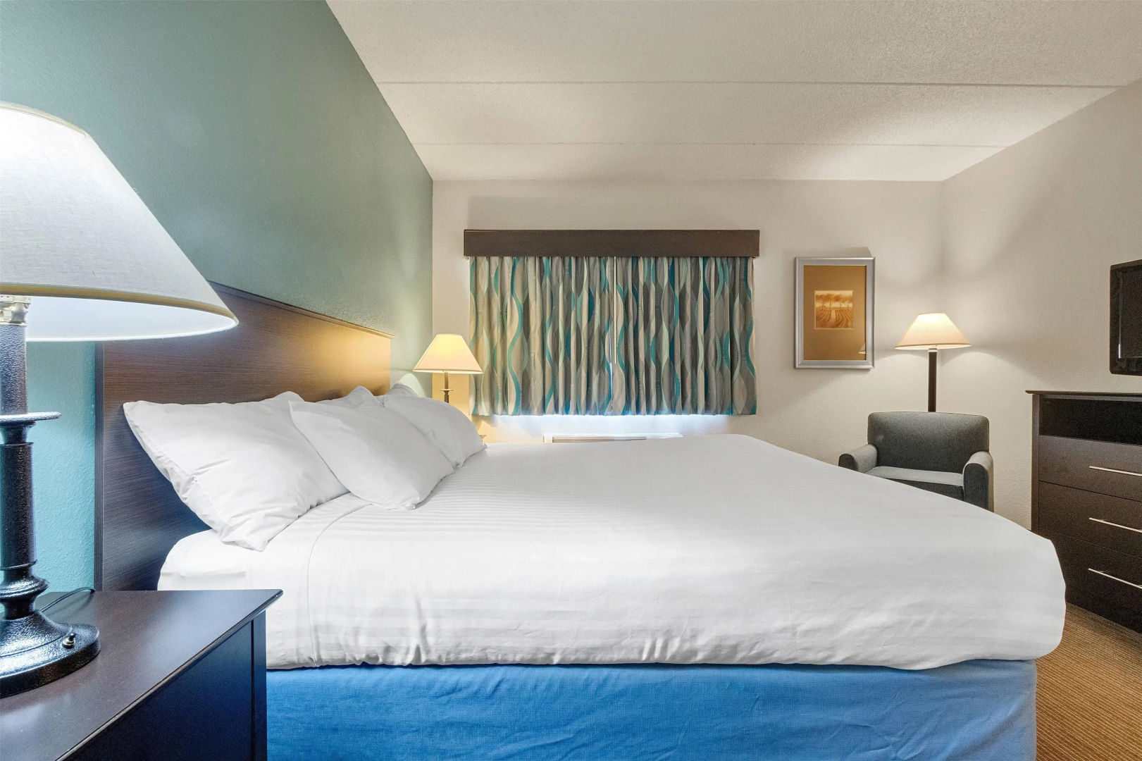 AmericInn by Wyndham Green Bay East