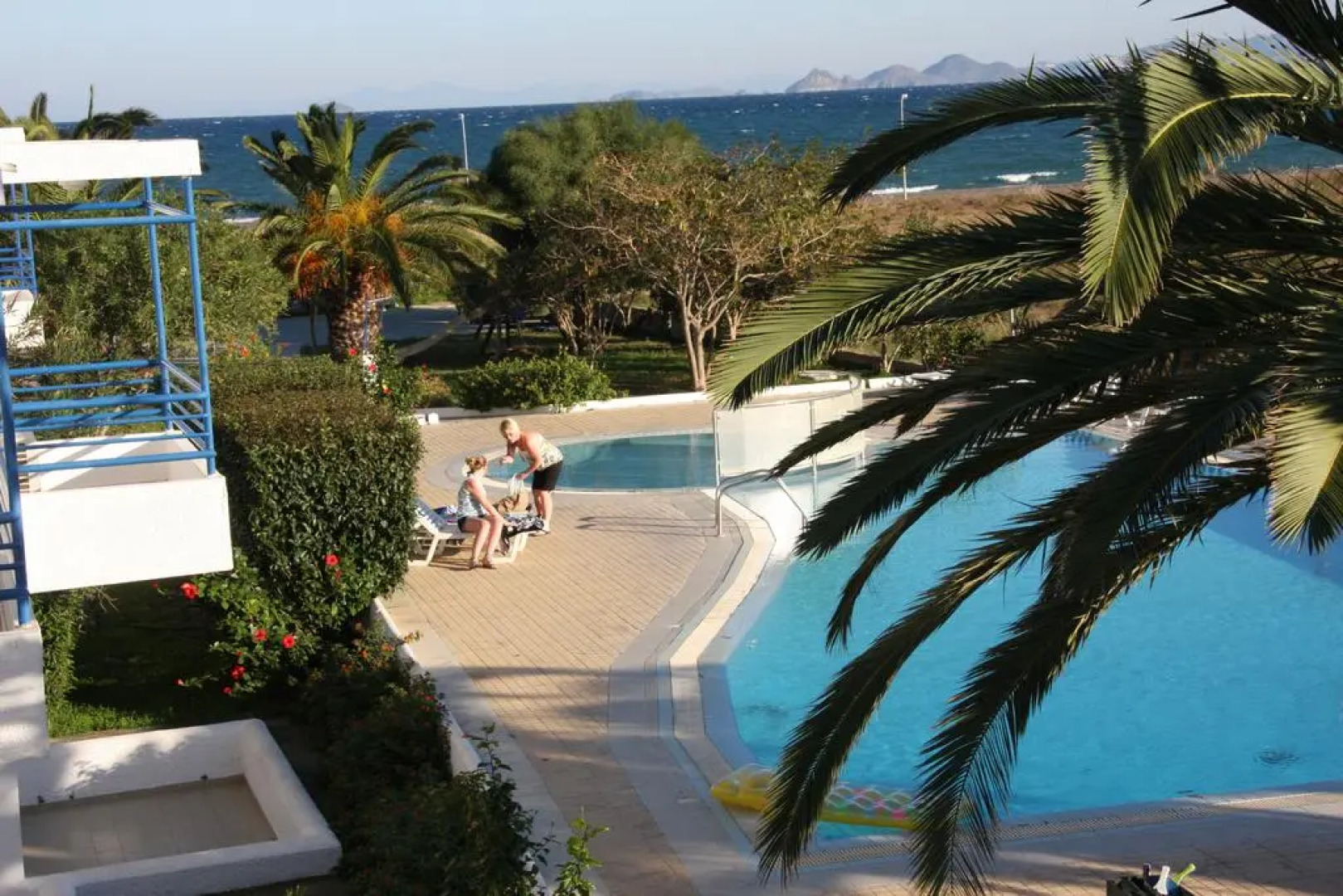 Miros Hotel Apartments