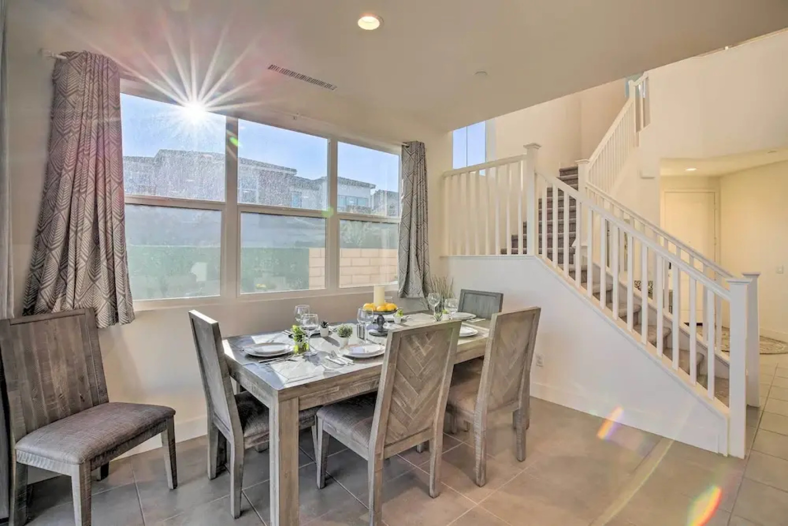 Lakefront Indio Villa: Private Pool & On-site Golf