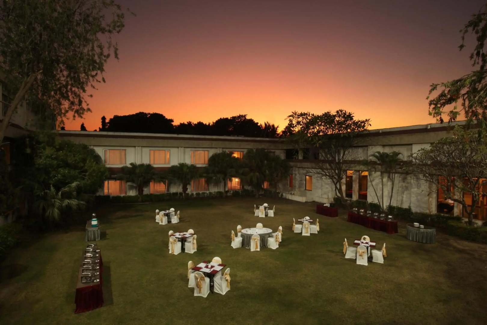 Hotel Express Residency - Jamnagar