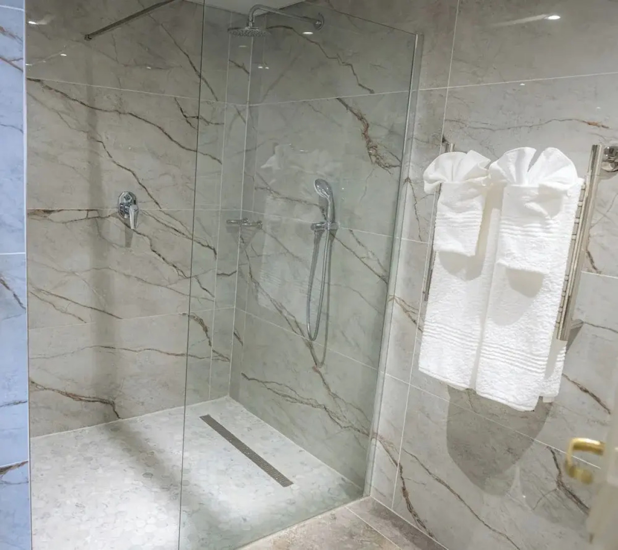 The Rainbow Towers Hotel & Conference Centre