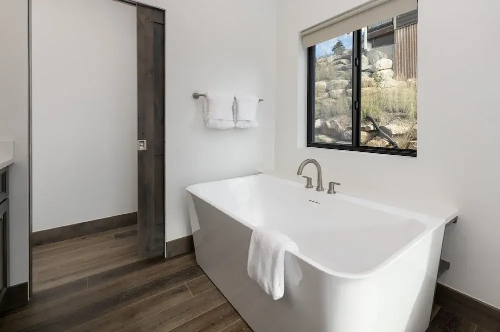 Scenic Perch 2 Bedroom Home