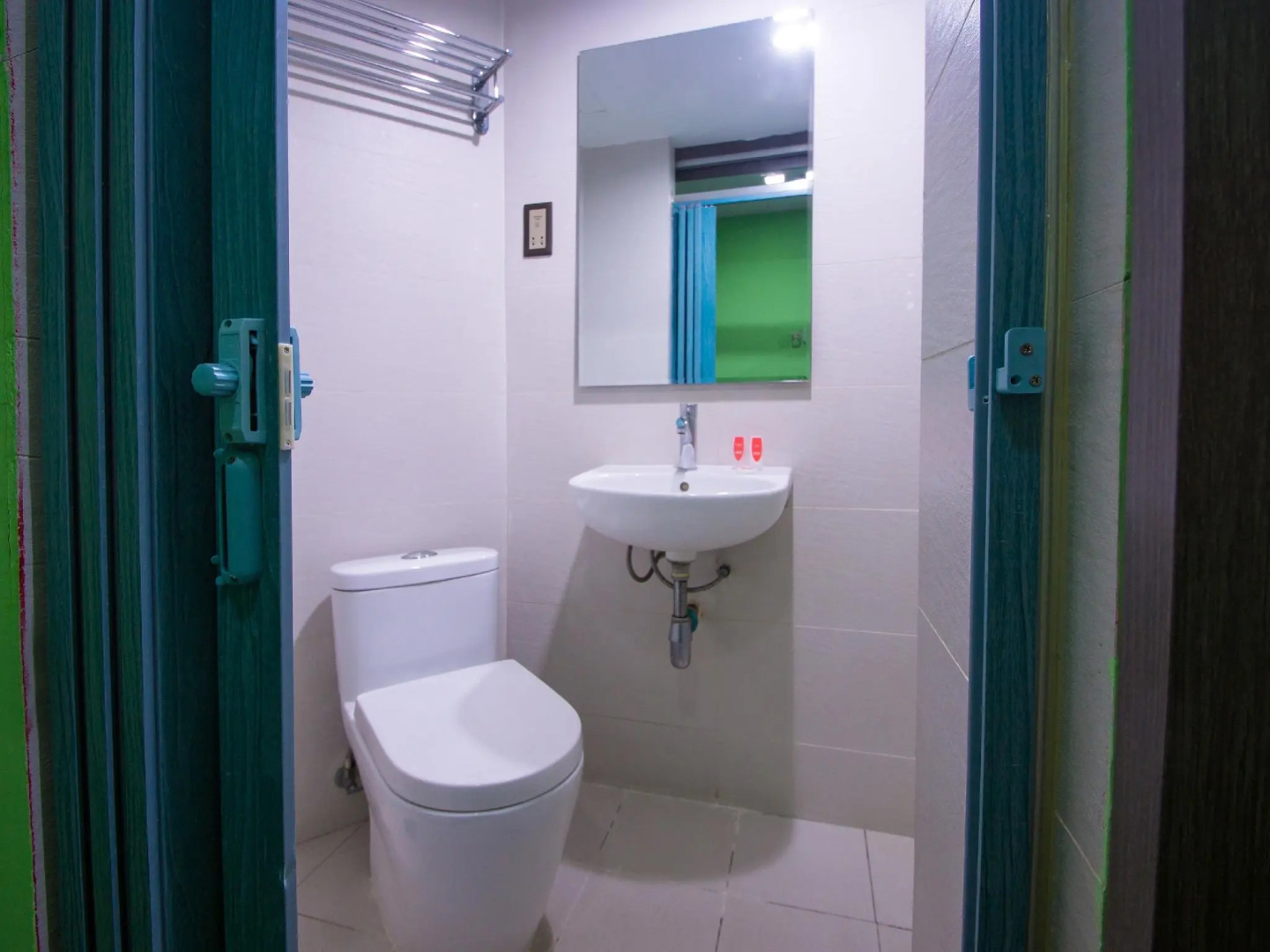 Arenaa Mountbatten Boutique Hotel