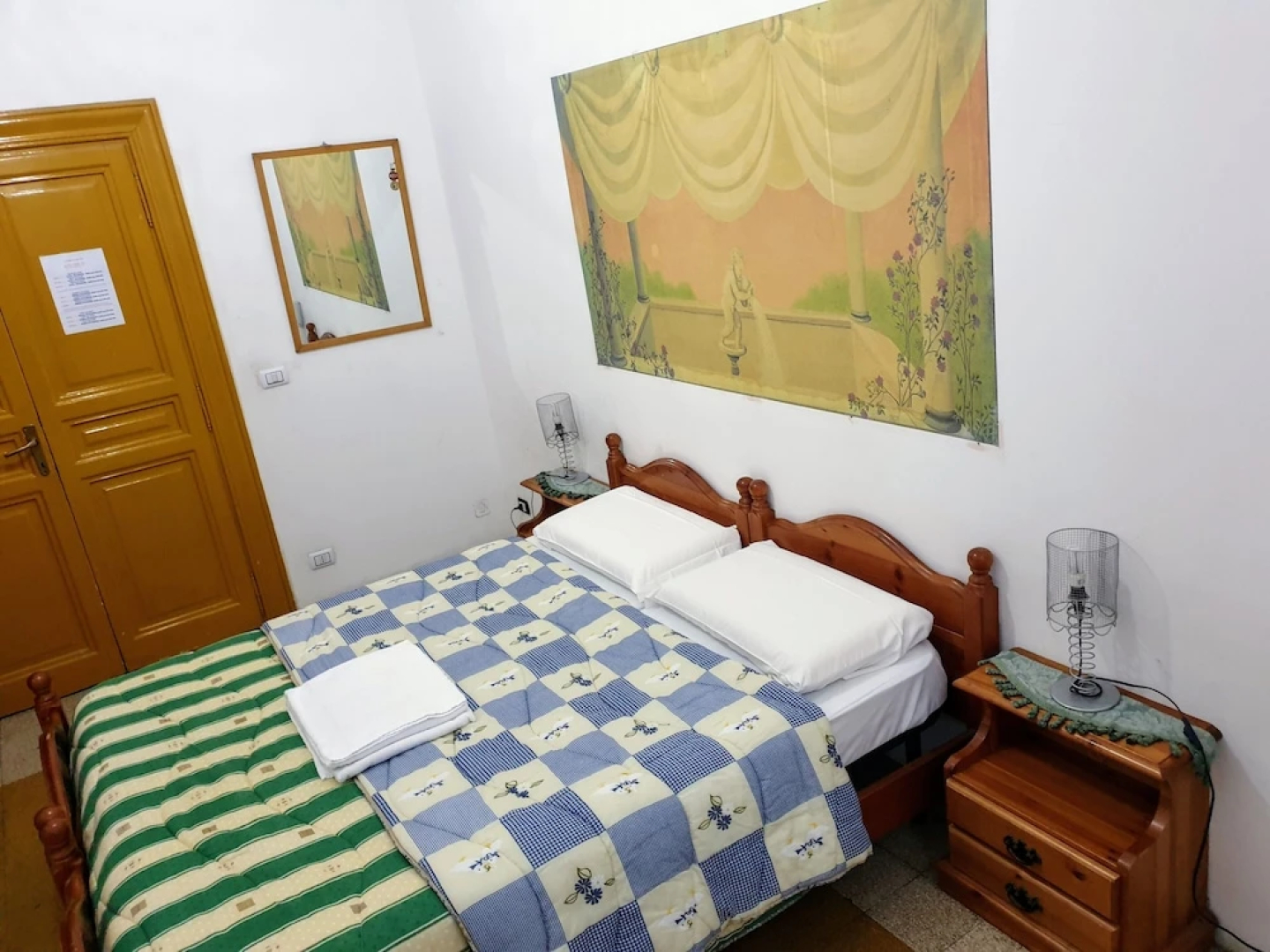 Sunshine Hostel