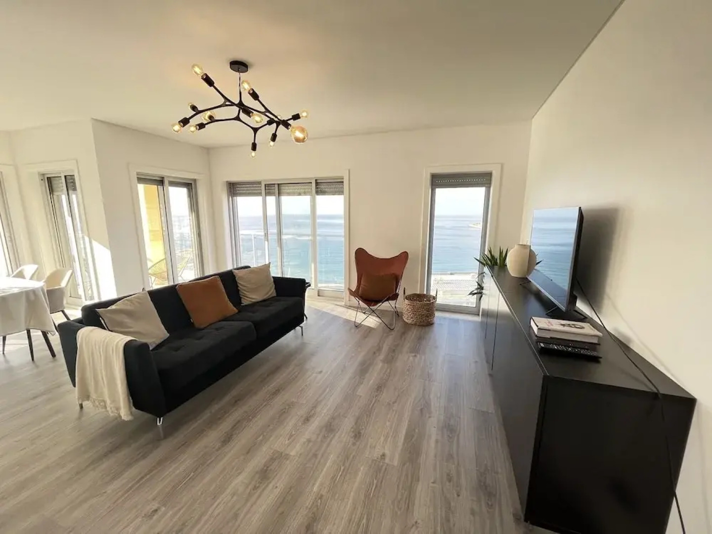 A-MO Sesimbra by Trip2Portugal