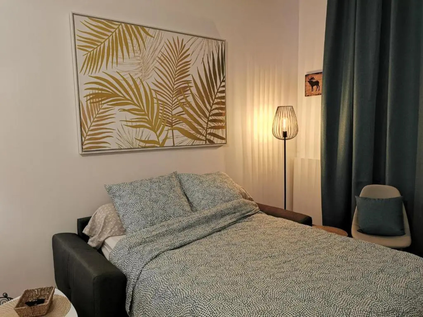 MAGNIFIQUES , T2 ou Studio, dans village de montagne Face aux Thermes