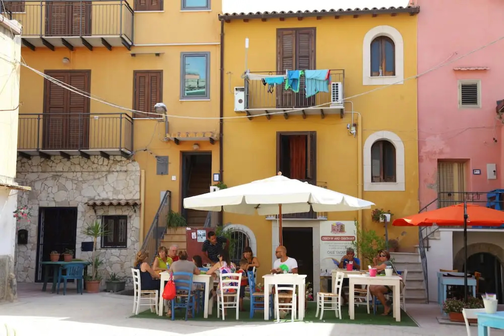 Case Albergo Al Cortiletto