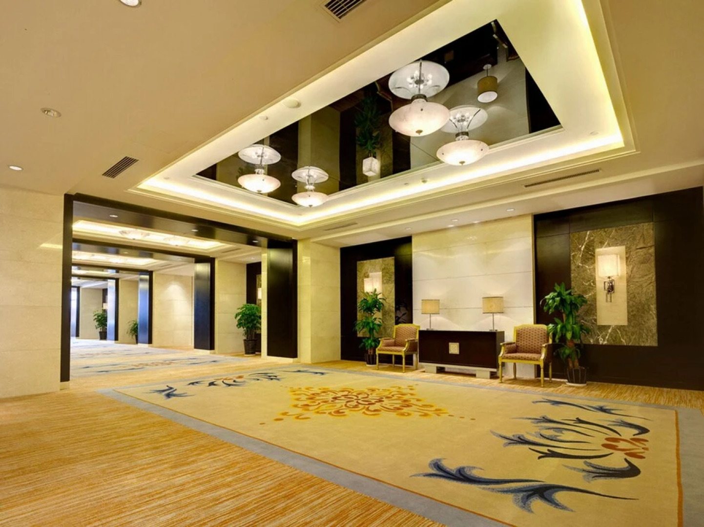Jinling Hotel Yangzhou