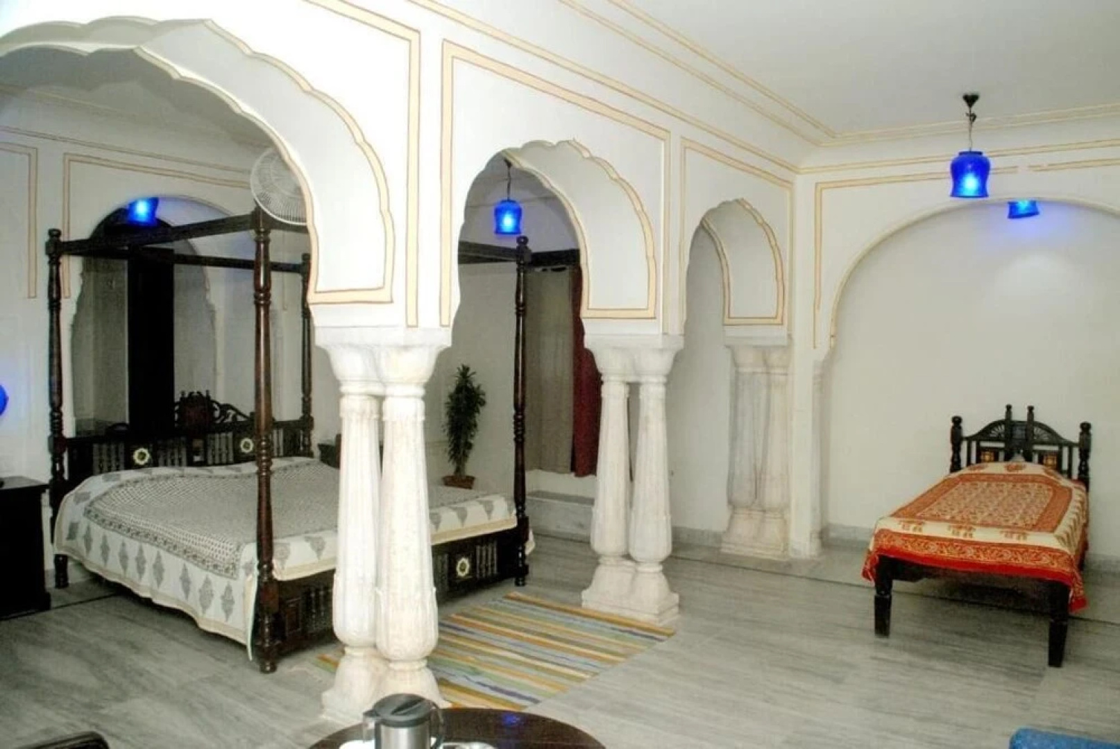 Hotel Dhula Garh