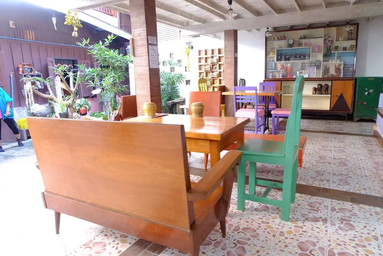 Auntie's Coffee Guesthouse