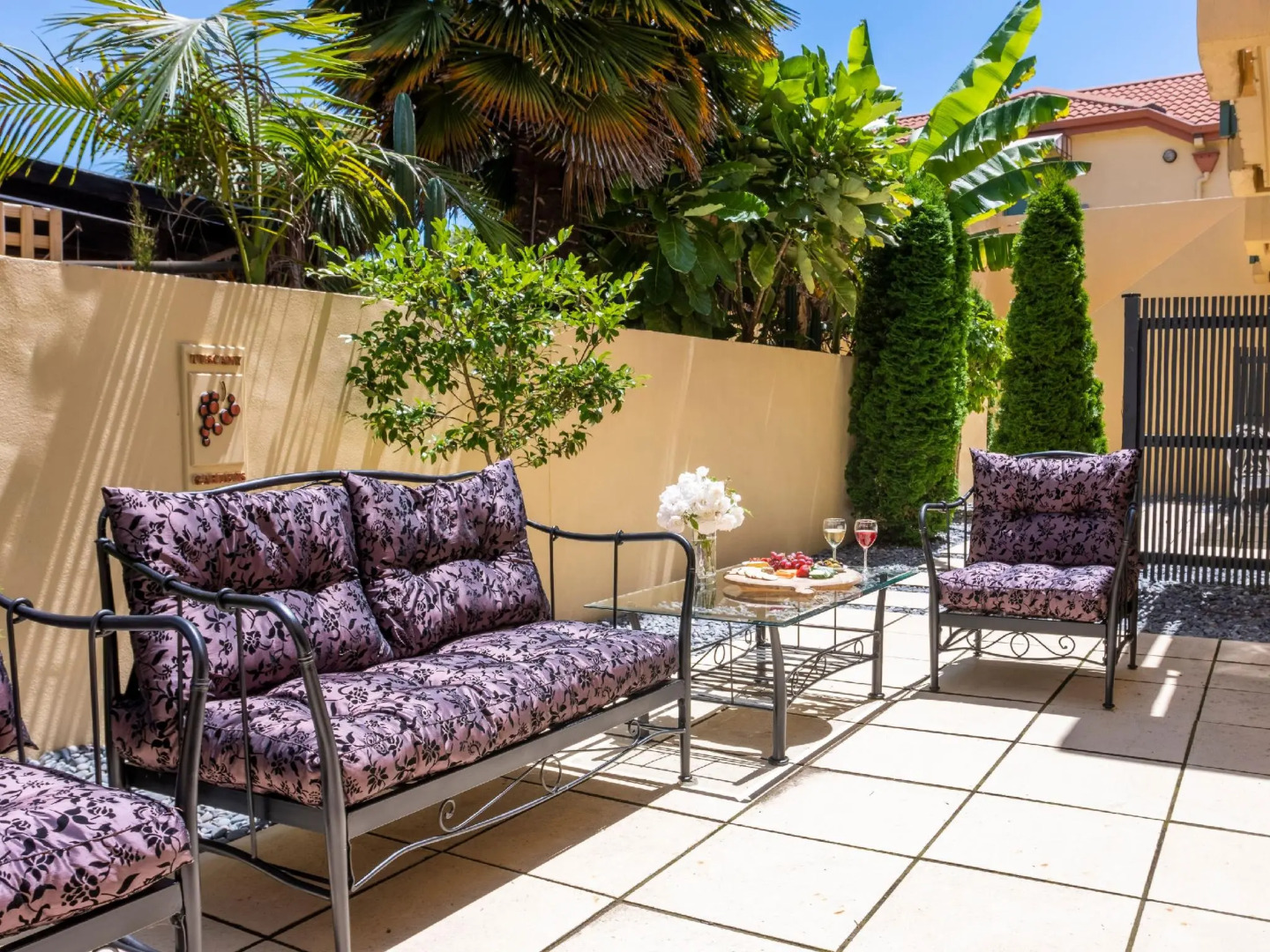 Tuscany Gardens Motor Lodge