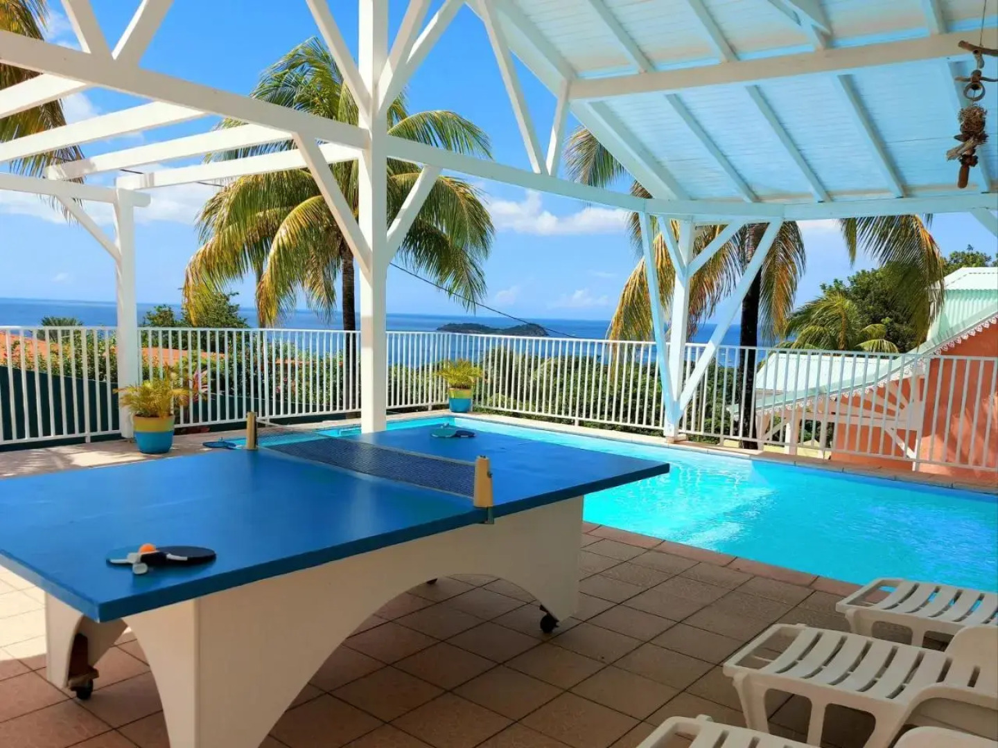 Les Petites Fleurs de Poirier