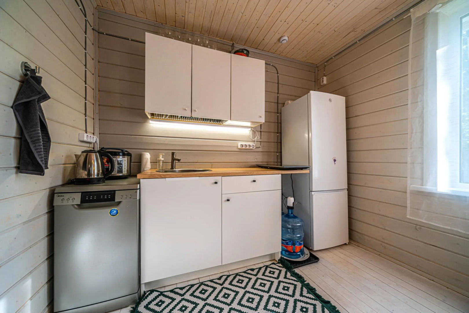 Soroka Home 2 (Сорока Хоум 2)