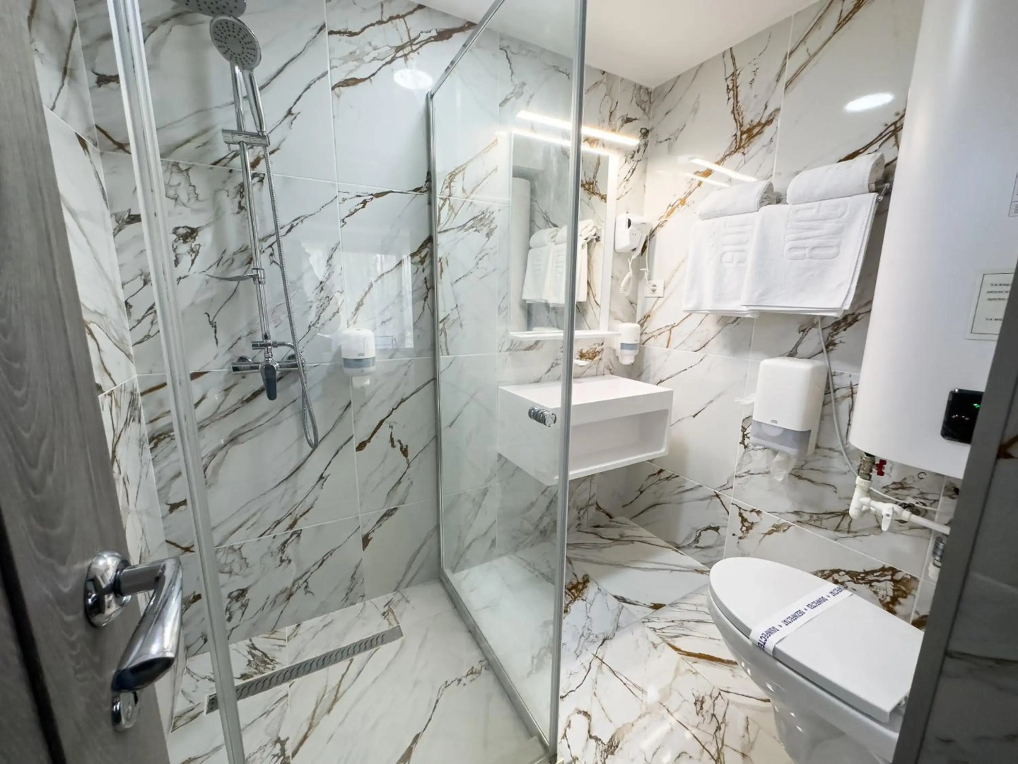 Avenue Venus - Avenue Hotels