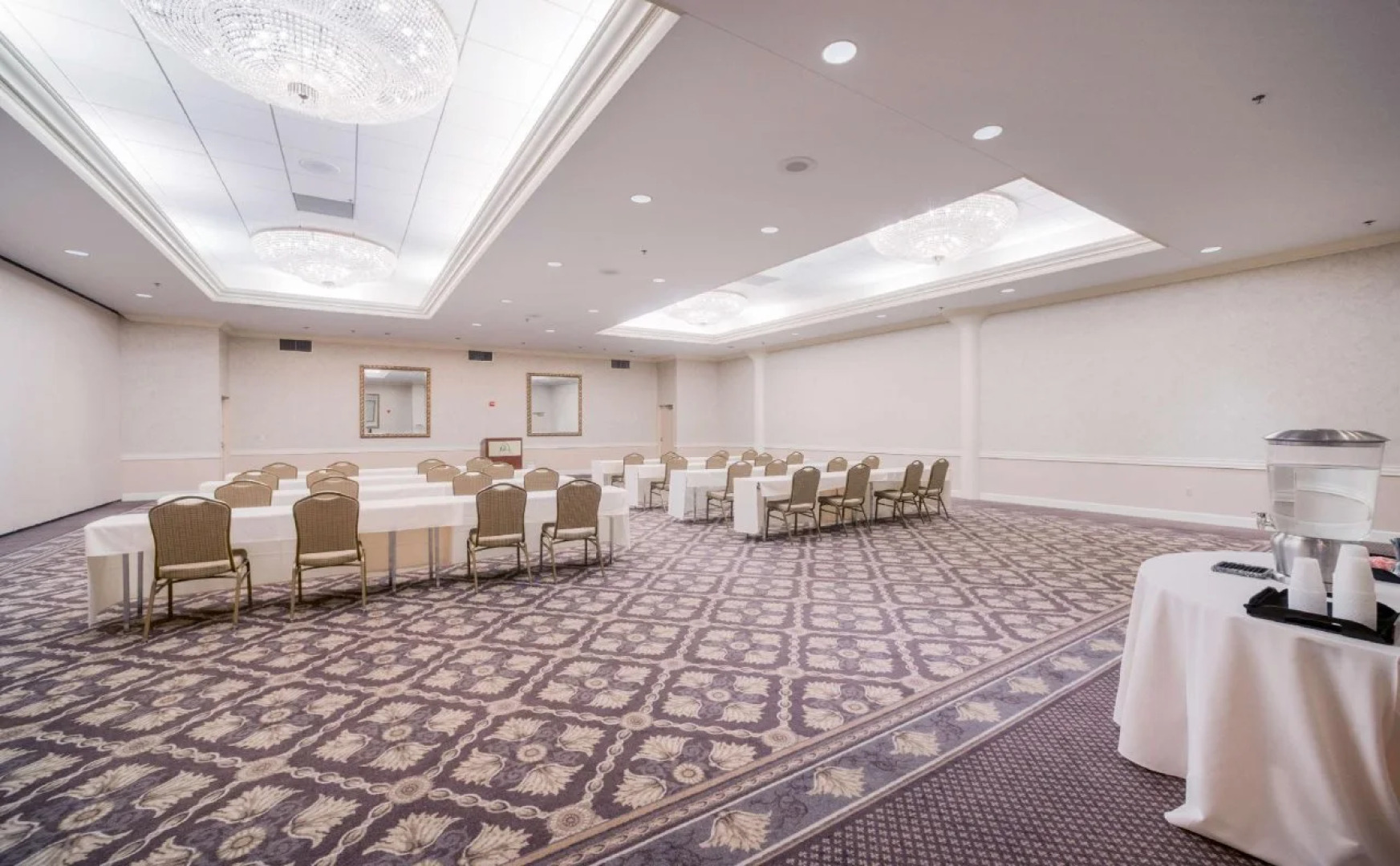 OYO Hotel St. Louis Downtown City Center MO