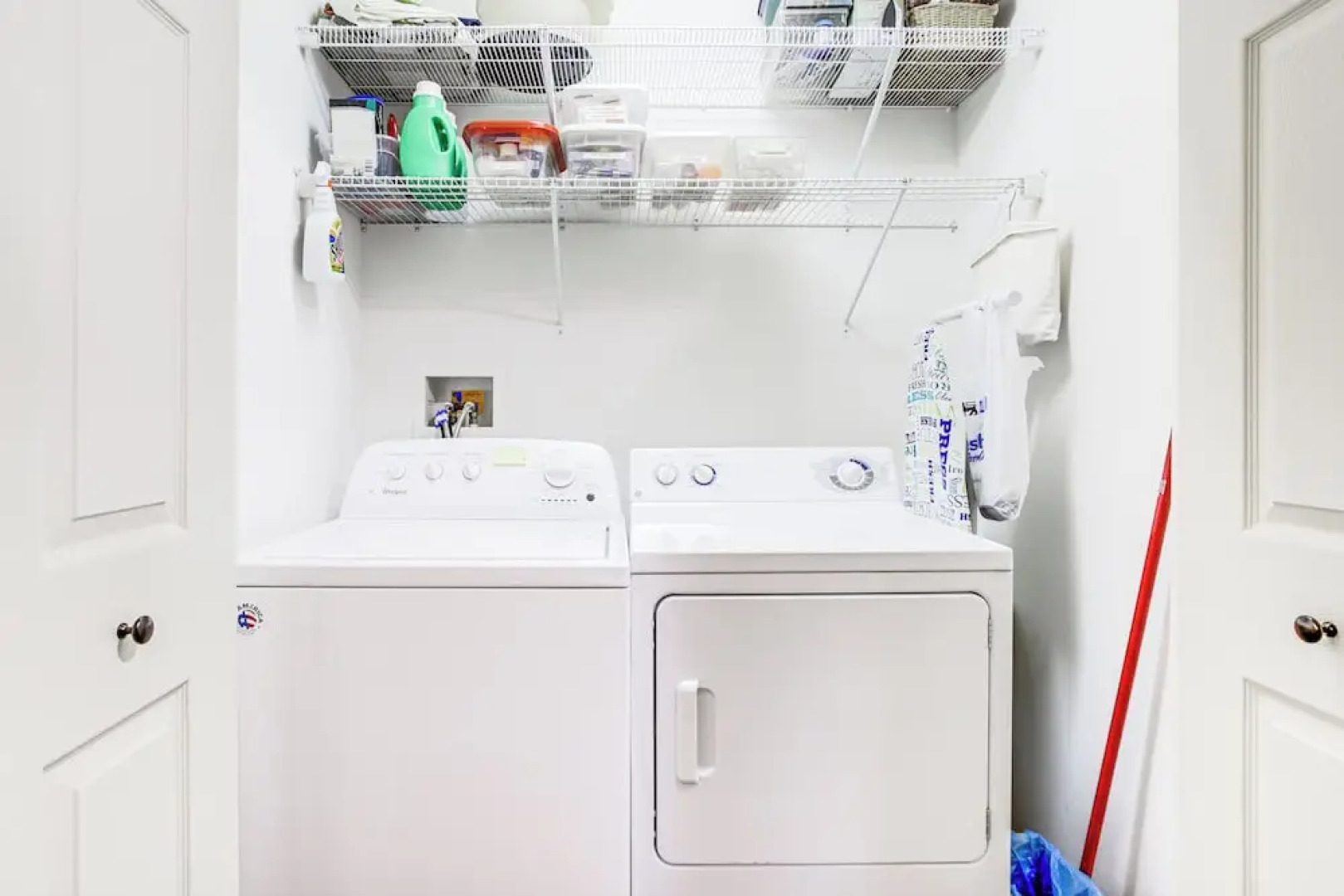 Near Beaches & Shops: Canal-front Selbyville Home