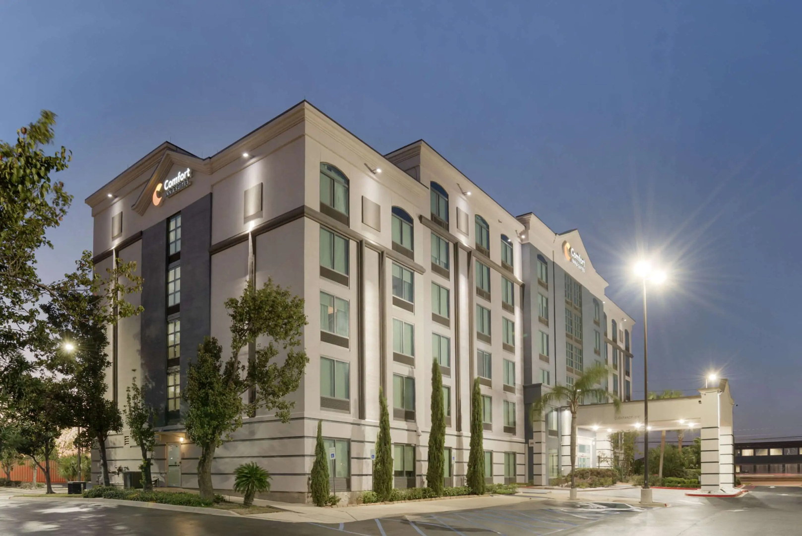 Comfort Inn & Suites New Orleans Airport North